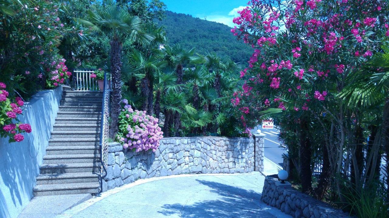 Apartment Valentina Opatija Exterior foto